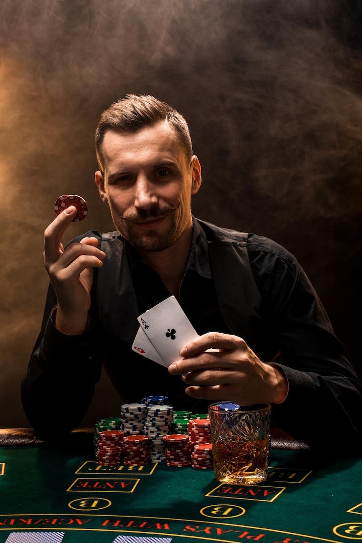 Meja baccarat bandarangka dengan kartu dealer dan pemain terlihat jelas
